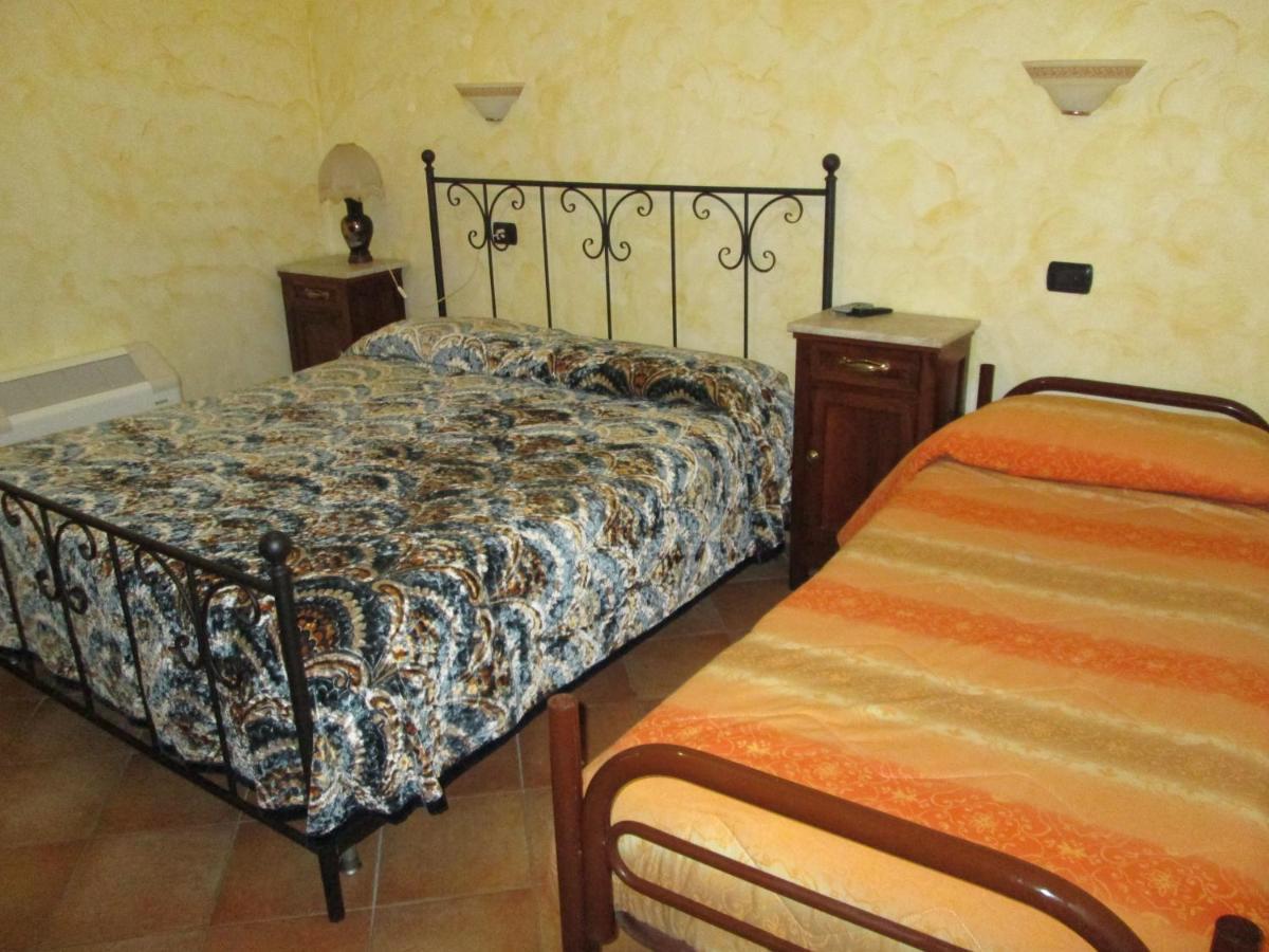 Agriturismo Il Vecchio Carro Campli Buitenkant foto
