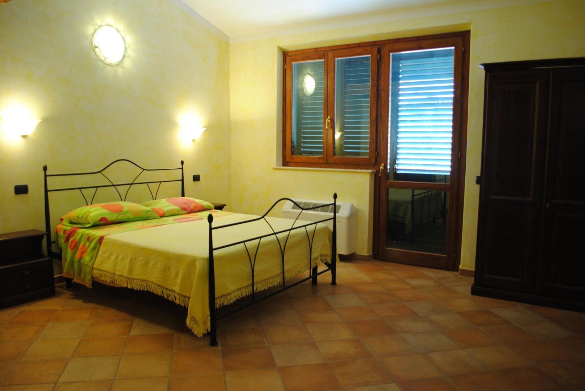 Agriturismo Il Vecchio Carro Campli Buitenkant foto
